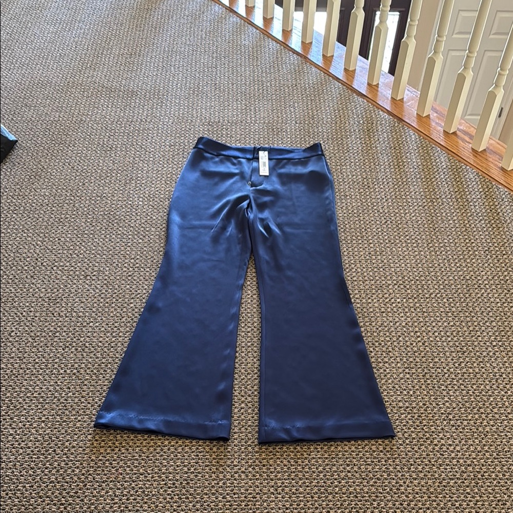 Alice and Olivia Andrew pant NWT size 6